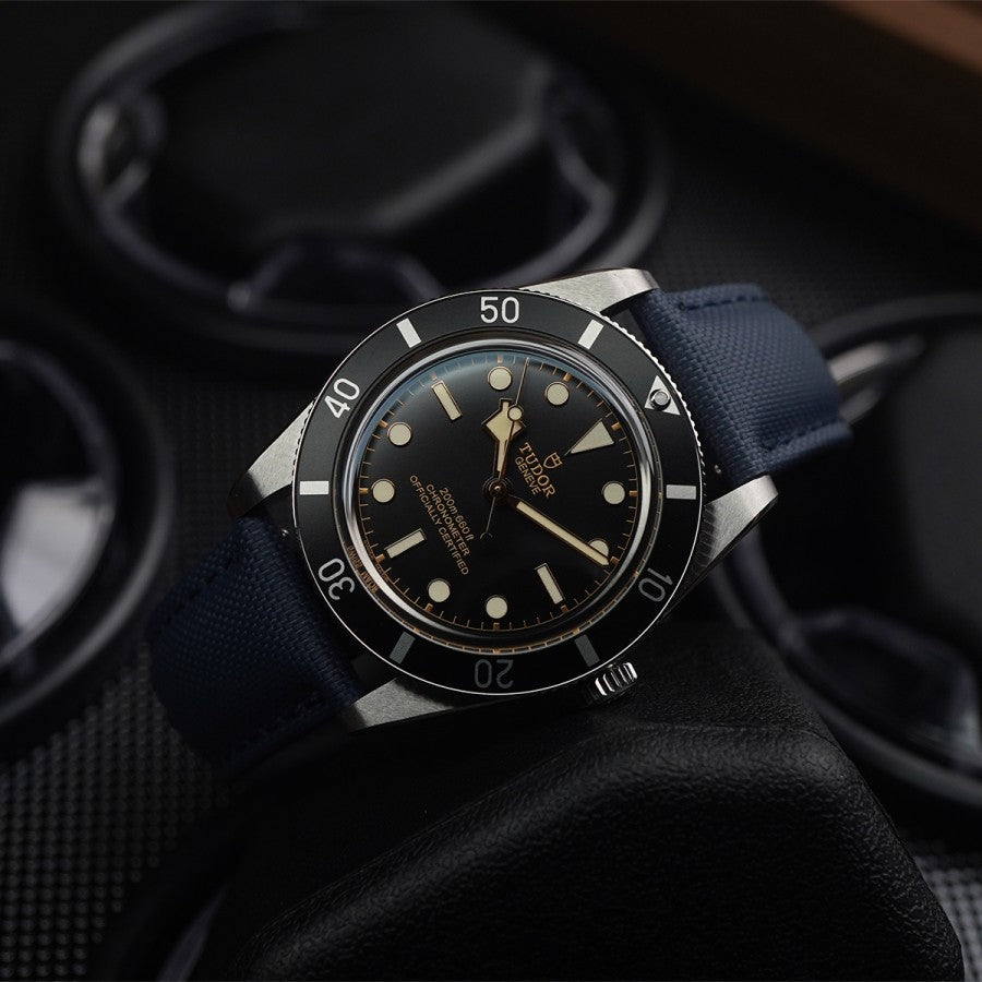 Artem Loop-Less Navy Blue - Navy Blue Stitching