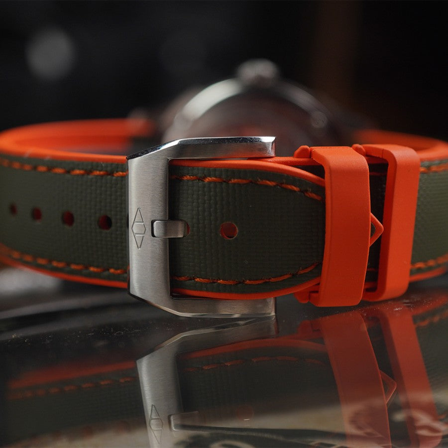 Artem Hydroflex Hybrid FKM Rubber Green/Orange - Orange Stiching