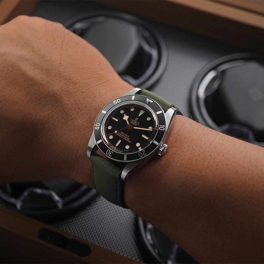 Artem Hydroflex Hybrid FKM Rubber Khaki Green - Green Stitching