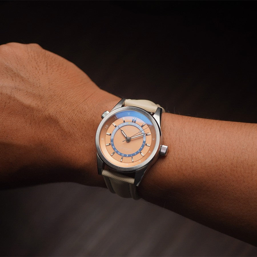 Artem Sailcloth Classic  Beige - White Stitching