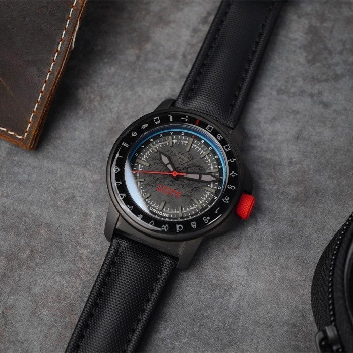 Artem Sailcloth Classic Black - Black Stitching