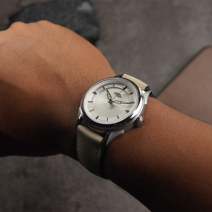 Artem Hydroflex Hybrid FKM Rubber Sand Beige - white Stitching