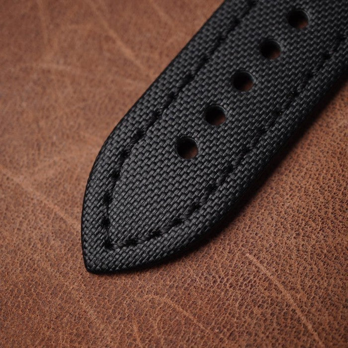 Artem Sailcloth Classic Black - Black Stitching