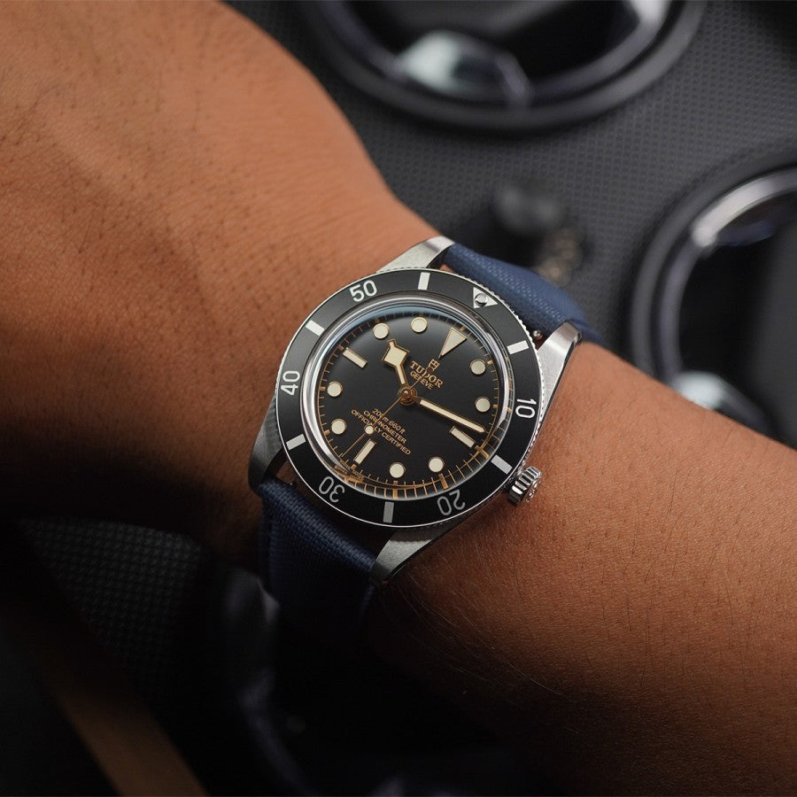 Artem Loop-Less Navy Blue - Navy Blue Stitching