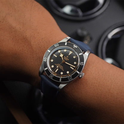 Artem Loop-Less Navy Blue - Navy Blue Stitching