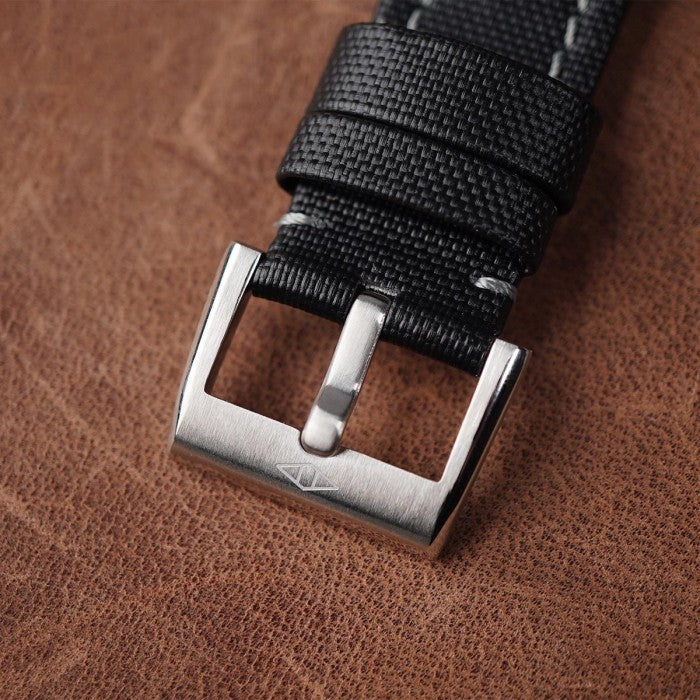 Artem Sailcloth Classic Black - Grey Stitching