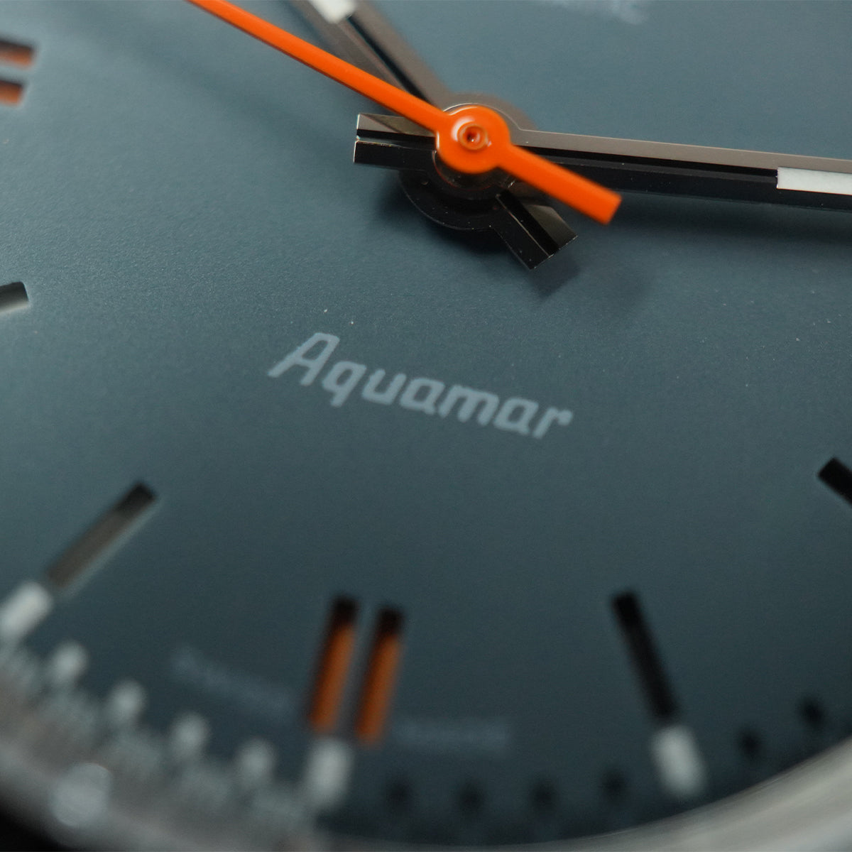 Nivada Grenchen Antarctic Diver Aquamar Grey