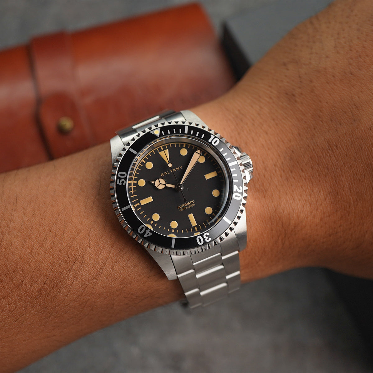 Baltany Retro Diver Watch D3043AB Stainless Steel Bracelet