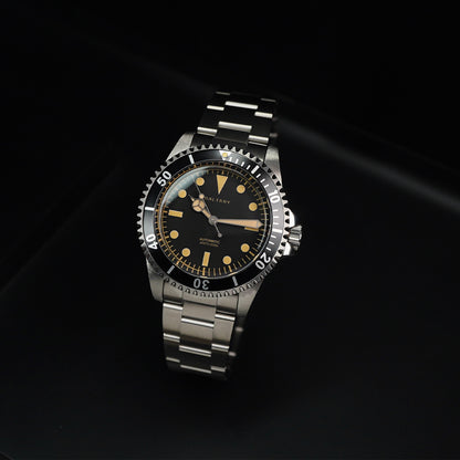Baltany Retro Diver Watch D3043AB Stainless Steel Bracelet