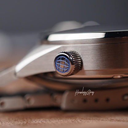 Batavi Geograaf Arctic Down Salmon Dial - Horology Story Youtube Store