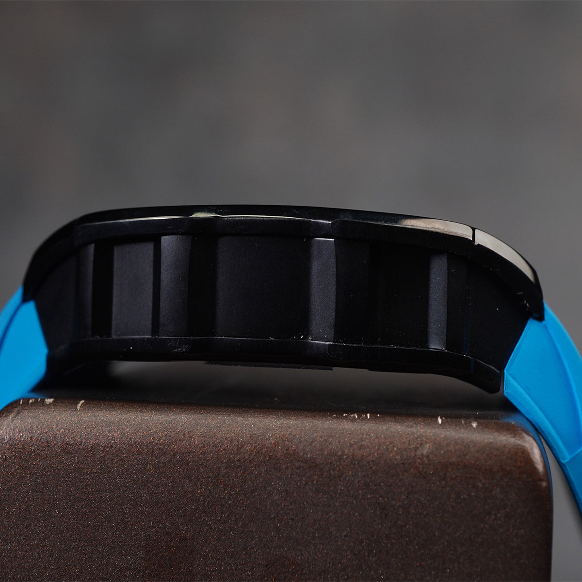 Bonest Gatti Ghost Speed BG9901 Black Steel Case