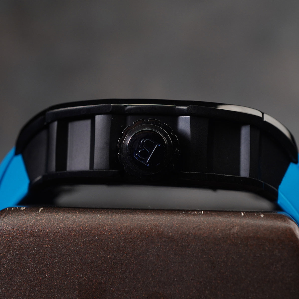 Bonest Gatti Ghost Speed BG9901 Black Steel Case