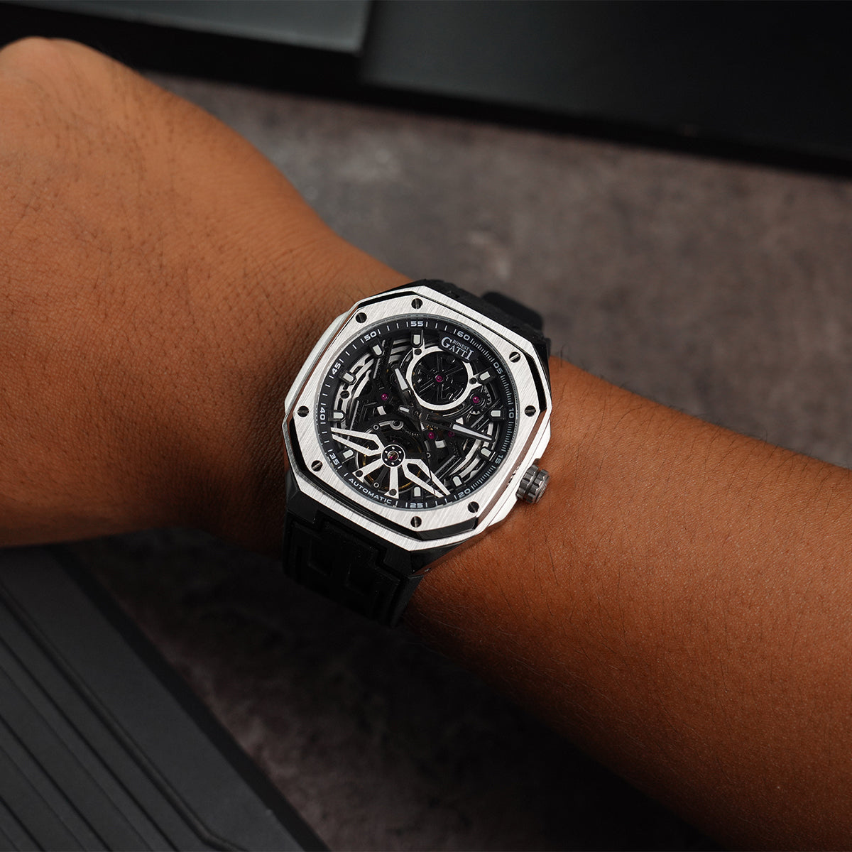 Bonest Gatti Reverse Gravity BG5802-A1 Silver Steel Case