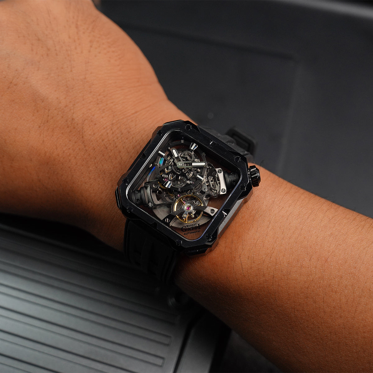 Bonest Gatti King Device BG5804 Square shaped Case - Horology Story Youtube Store