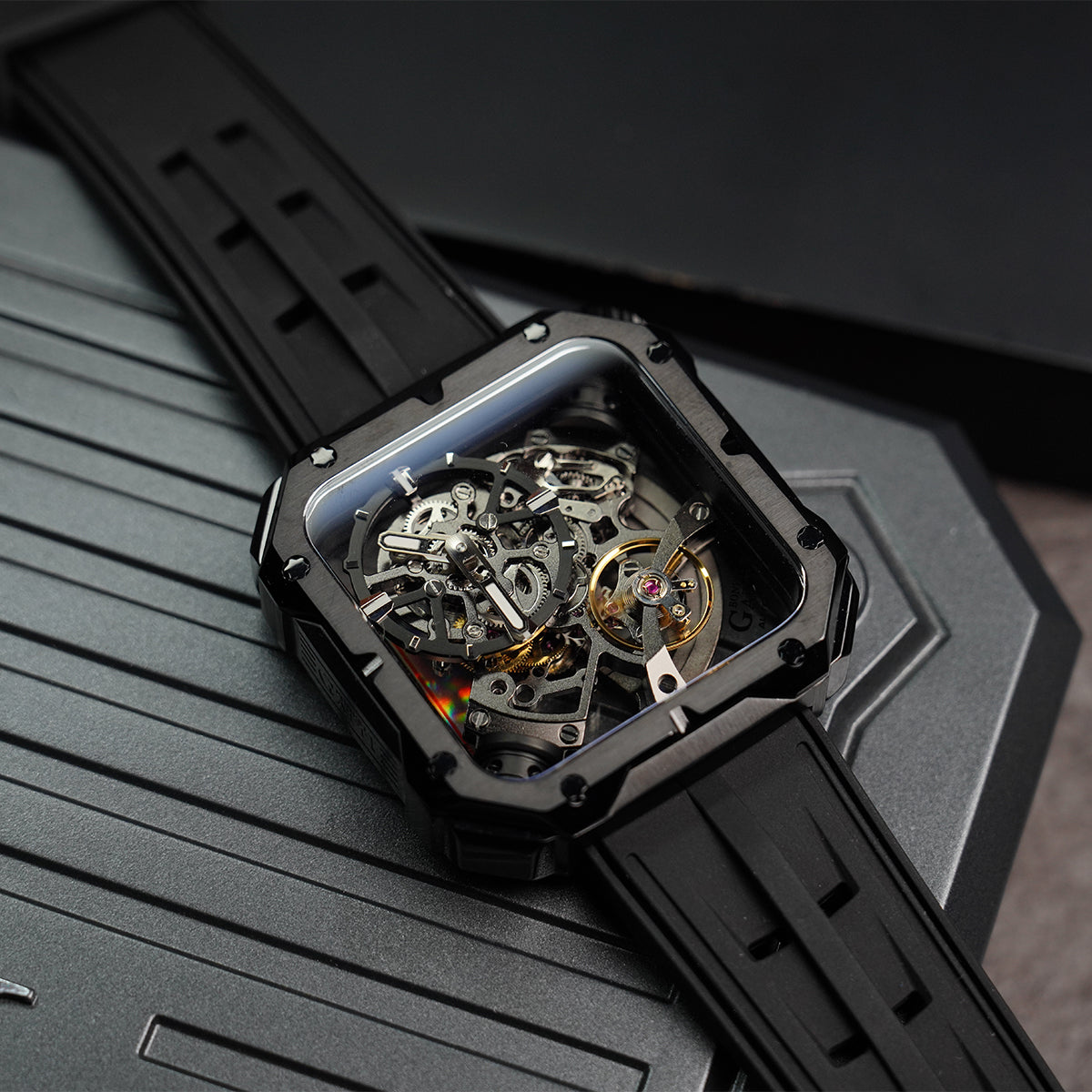 Bonest Gatti King Device BG5804 Square shaped Case - Horology Story Youtube Store