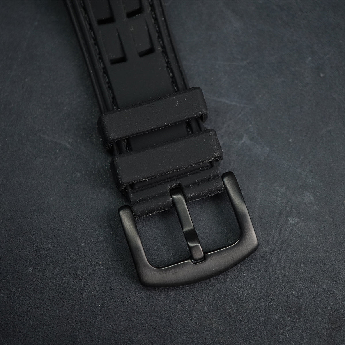 Bonest Gatti Reverse Gravity BG5802 Black Steel Case