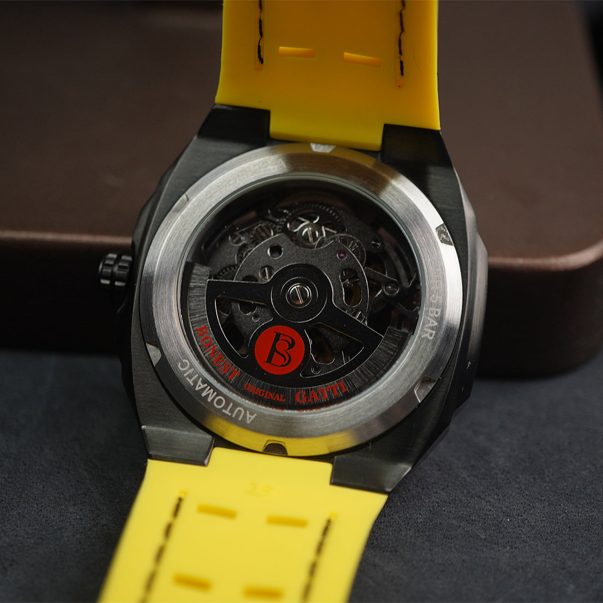 Bonest Gatti Reverse Gravity BG5802 Black Steel Case