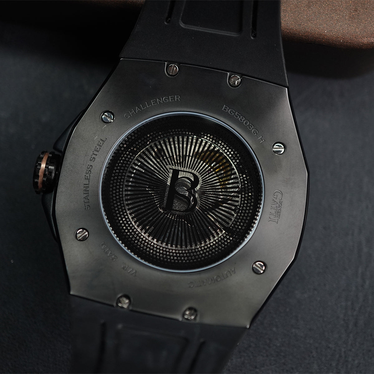 Bonest Gatti Universe BG5803 Round Shaped Case