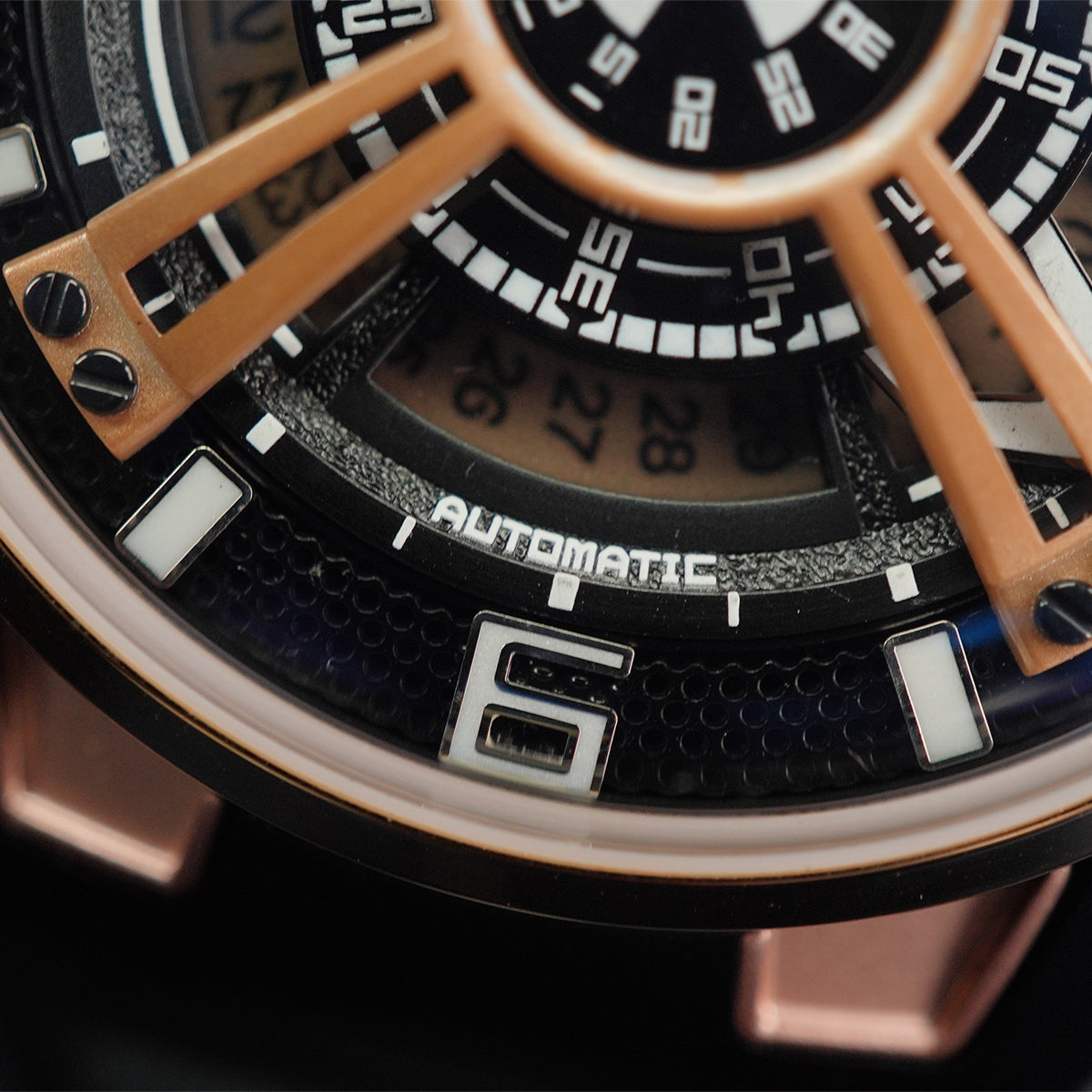 Bonest Gatti Universe BG5803 Round Shaped Case