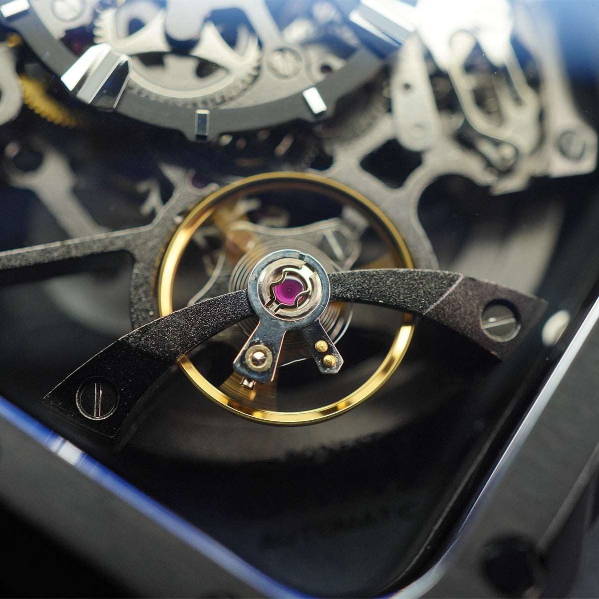 Bonest Gatti King Device BG5804 Square shaped Case - Horology Story Youtube Store