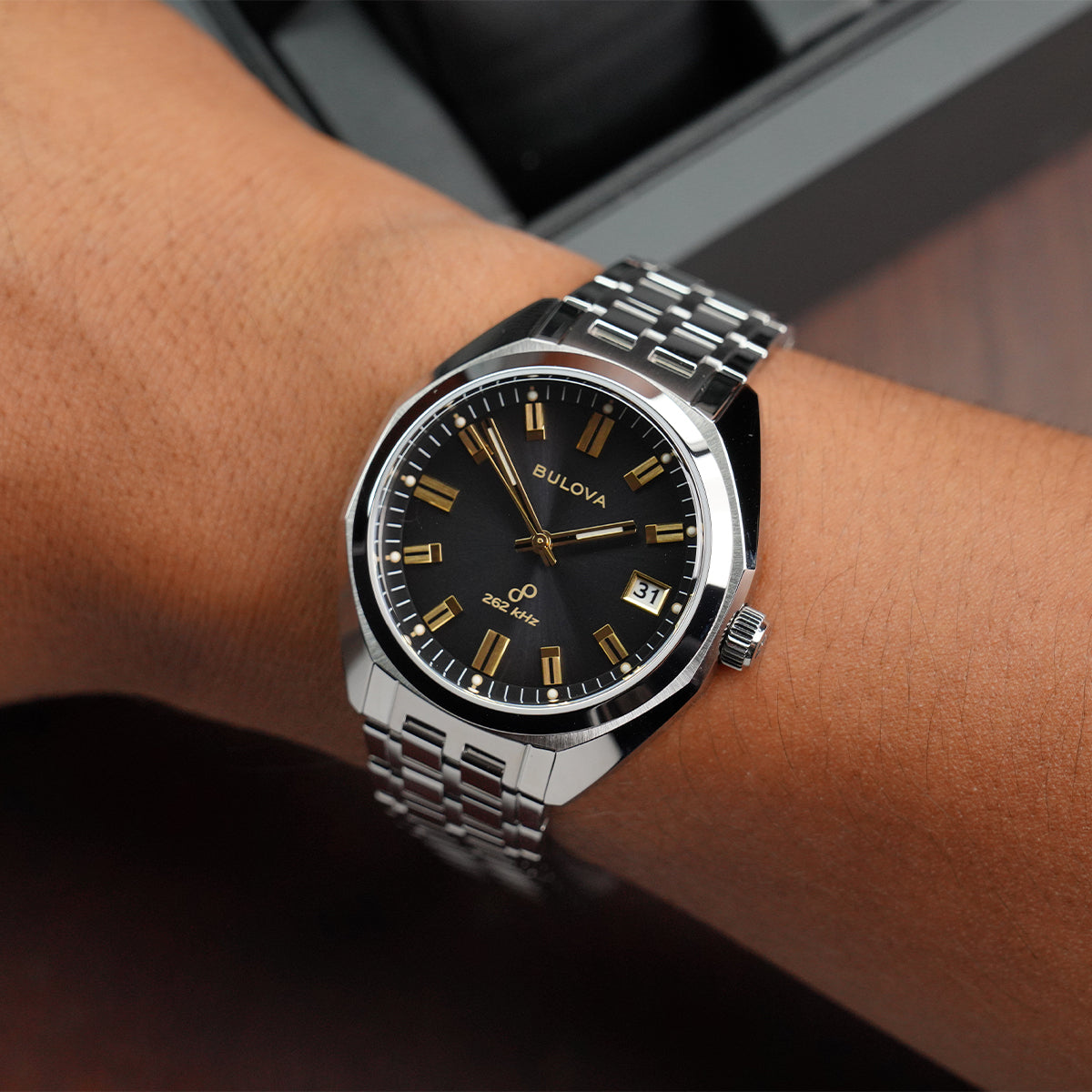 Bulova Jet Star BLV 96B415 Black Dial