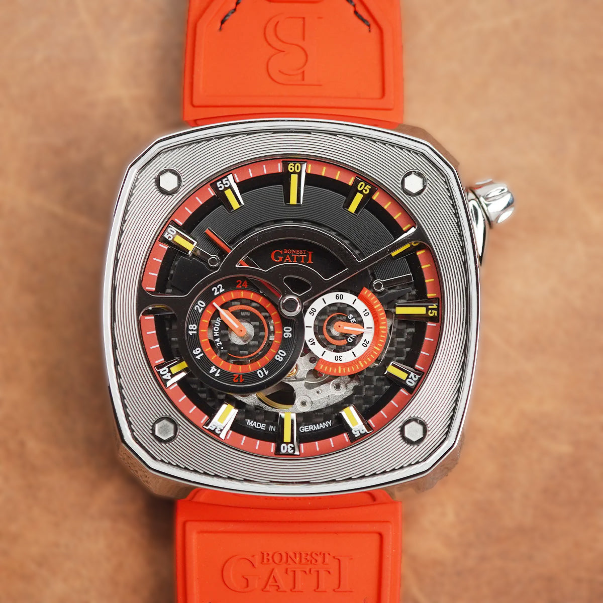 Bonest Gatti Whirlwind BG6601 Square shaped Steel Case