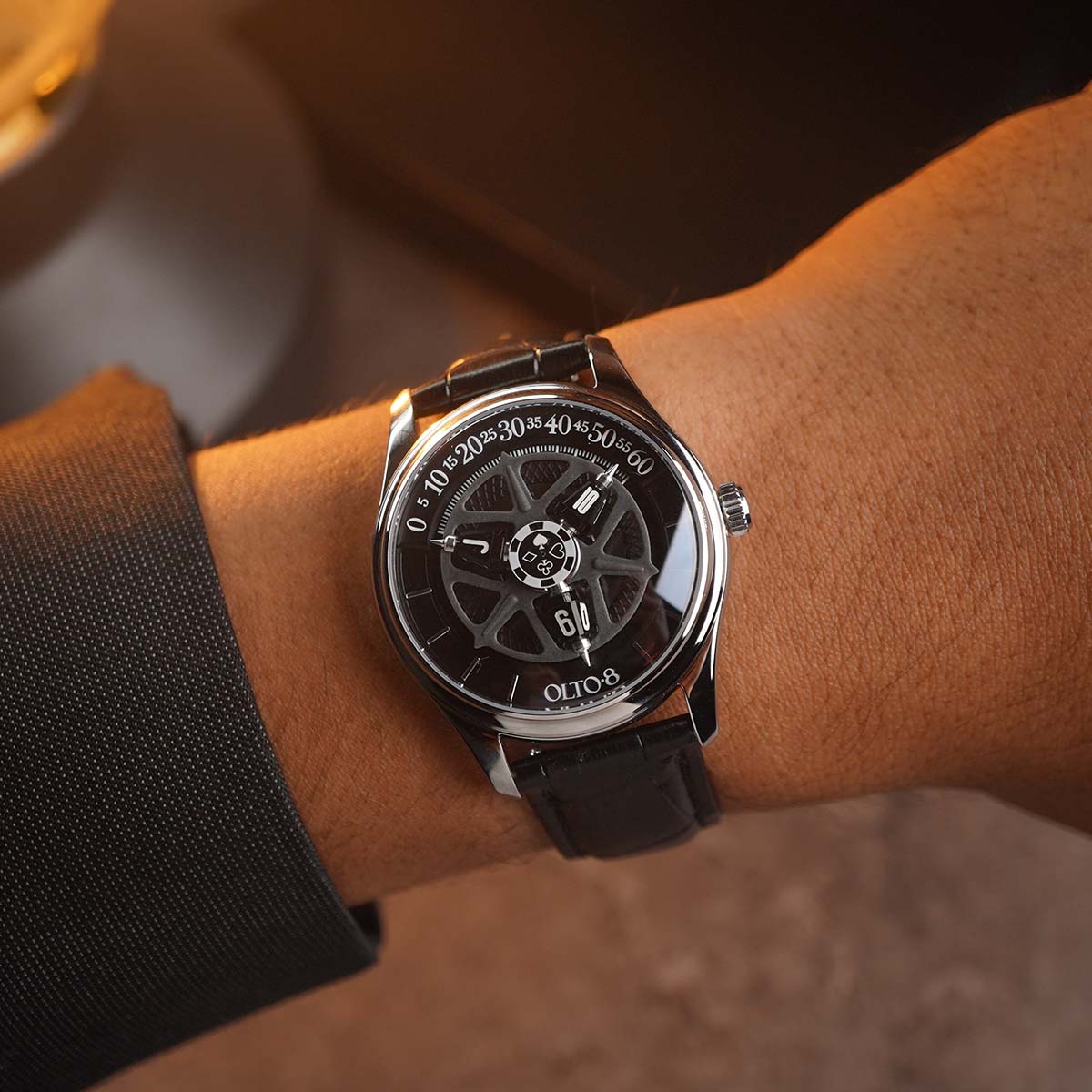 Olto-8 King Midnight Black Spades