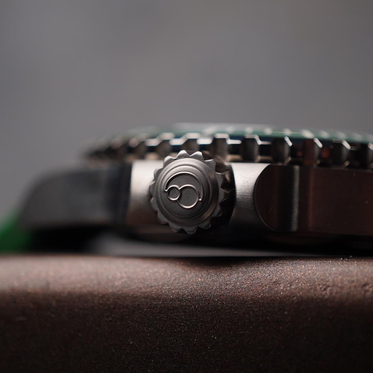 Boderry Seaturtle Ocean 100m Titanium Bracelet - Horology Story Youtube Store