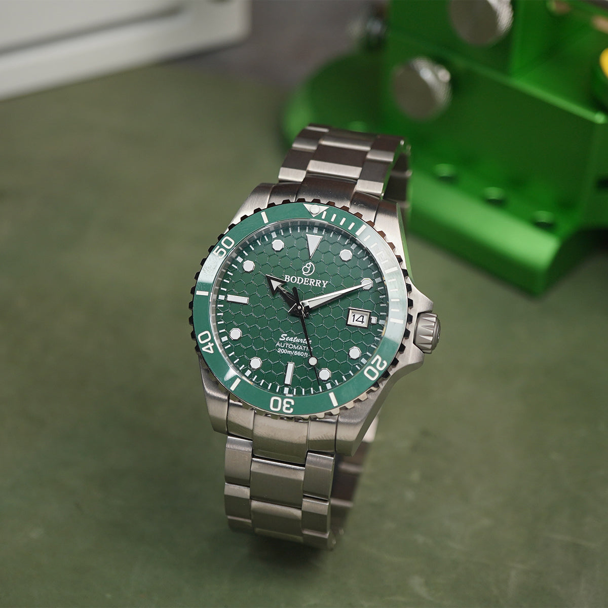 Boderry Seaturtle Ocean 100m Titanium Bracelet - Horology Story Youtube Store