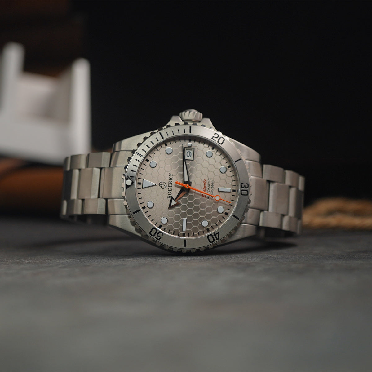 Boderry Seaturtle Ocean 100m Titanium Bracelet - Horology Story Youtube Store