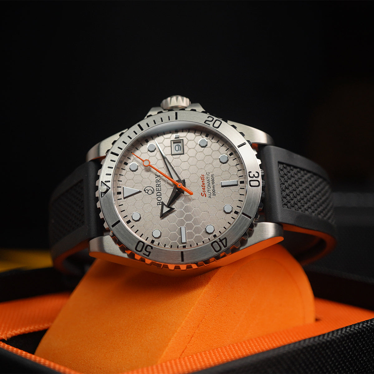 Boderry Seaturtle Ocean Titanium Diver 100m - Horology Story Youtube Store