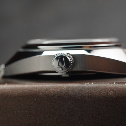 Bulova Jet Star BLV 96B415 Black Dial