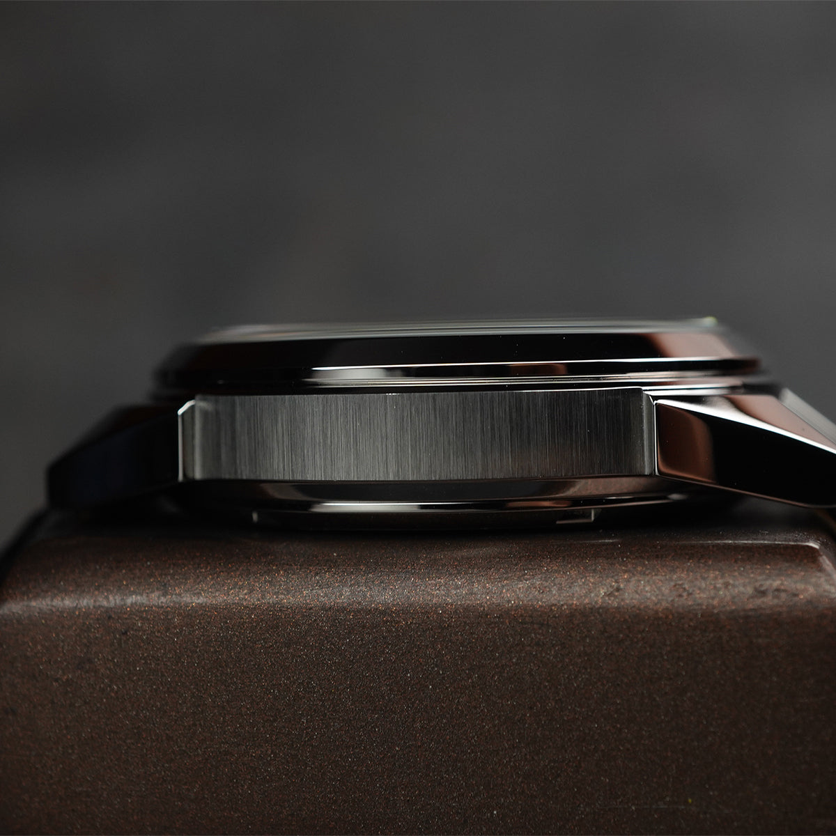 Bulova Sutton Classic BLV 96B422 Black Dial