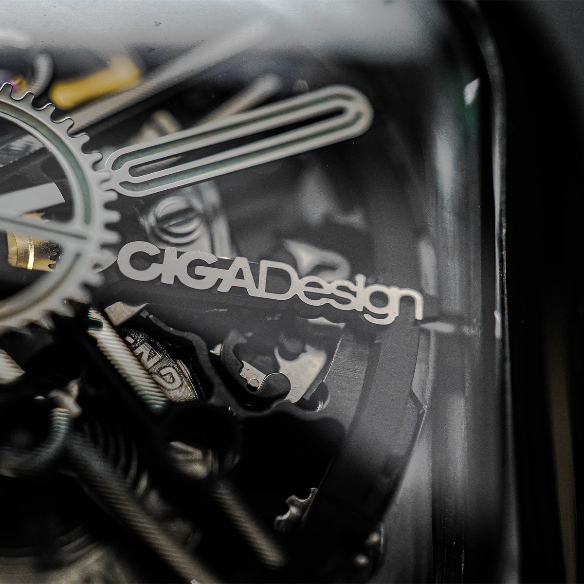 CIGA DESIGN Y-Series Eastern Jade Black Ceramic