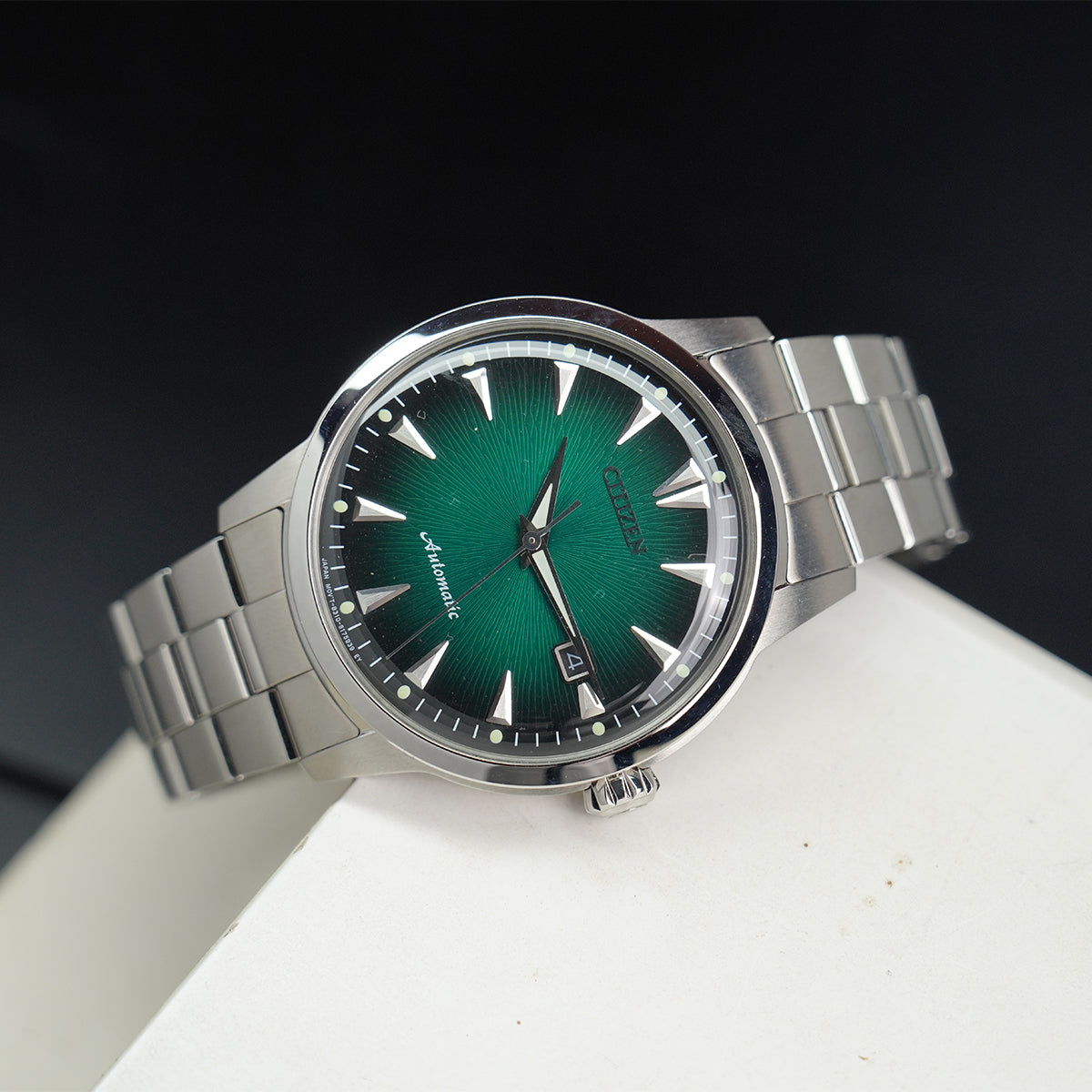 Citizen Kuroshio Series Limited Edition NK0007-88X Green Dial