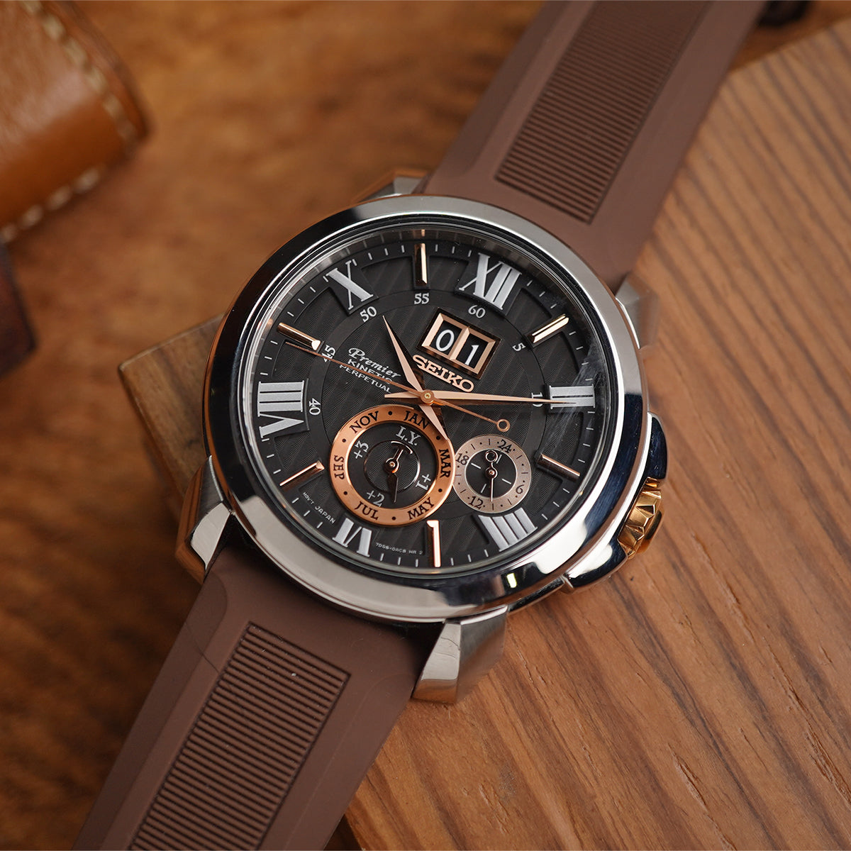 Seiko Premier SNP149P2 Kinetic Perpetual