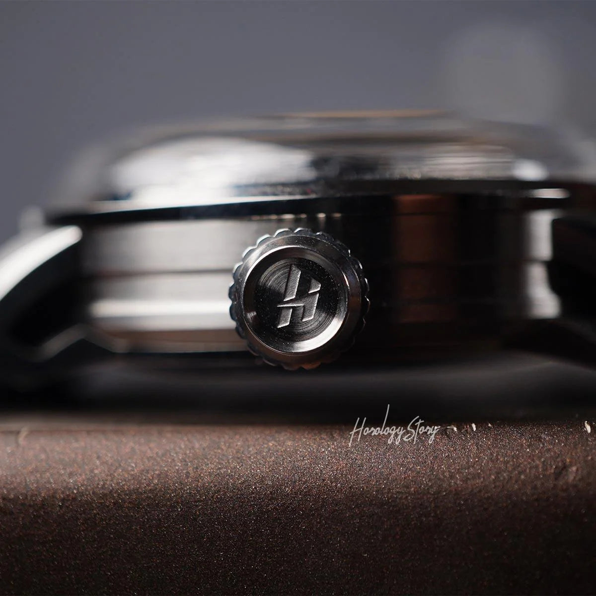 LUCKY HARVEY Silver Dragon Ball Automatic - Horology Story Youtube Store