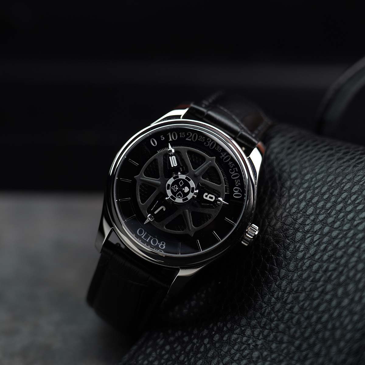 Olto-8 King Midnight Black Spades