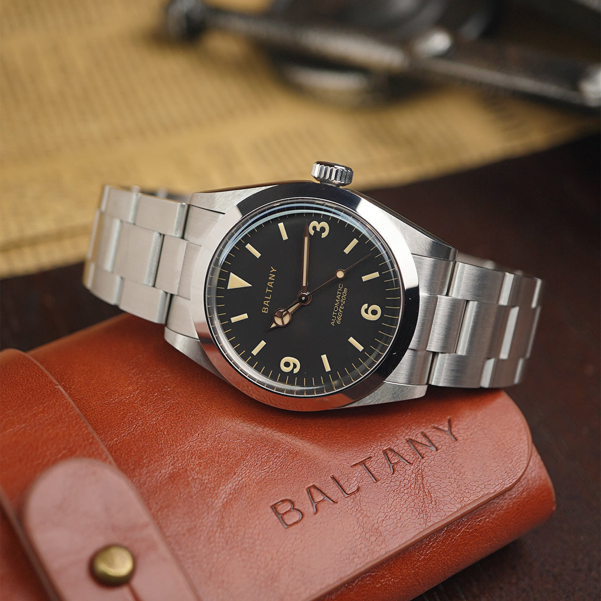 Baltany Explorer S4066AB 36mm