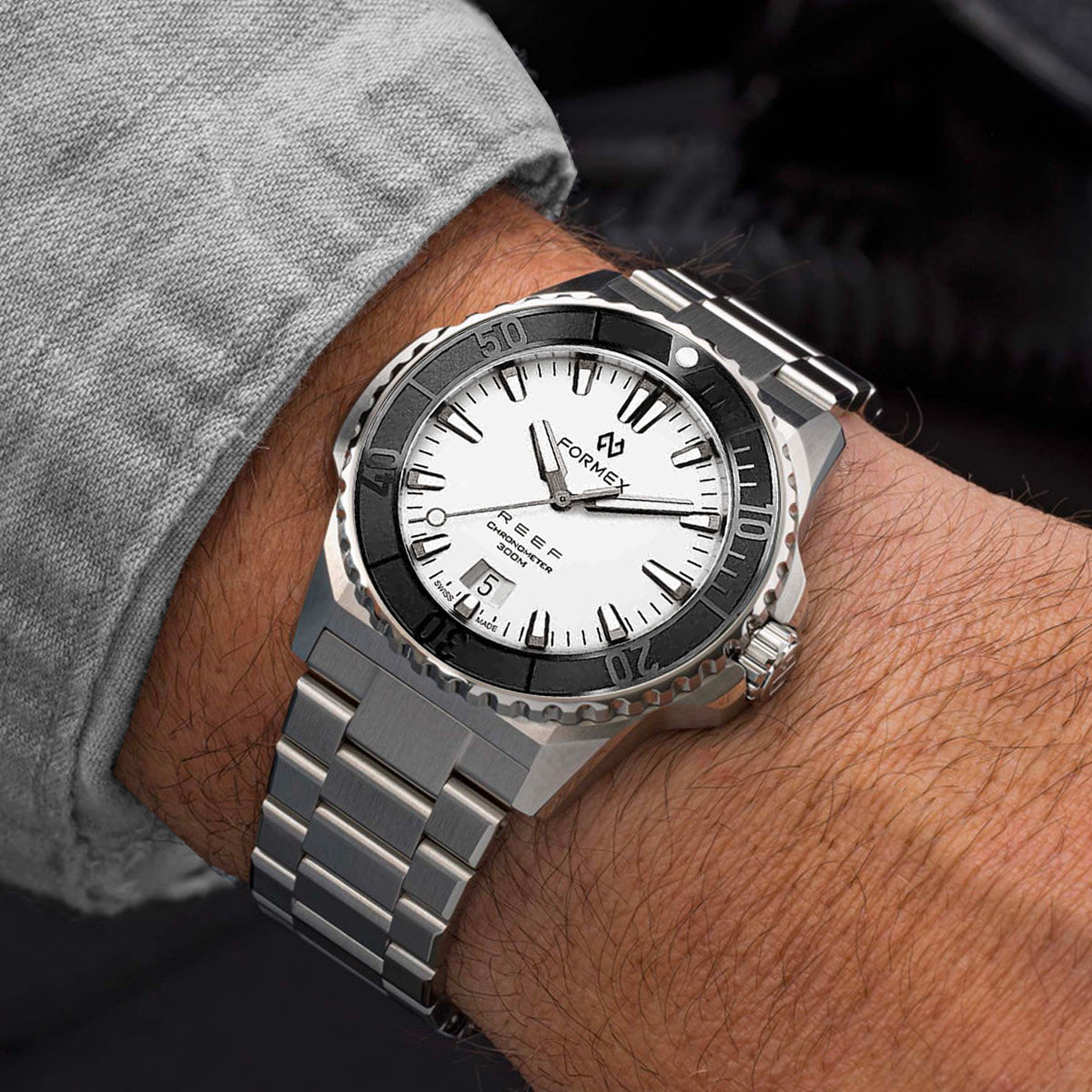 Formex Reef 39,5mm White Dial Black Ceramic Bezel COSC - Horology Story Youtube Store