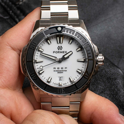 Formex Reef 39,5mm White Dial Black Ceramic Bezel COSC - Horology Story Youtube Store