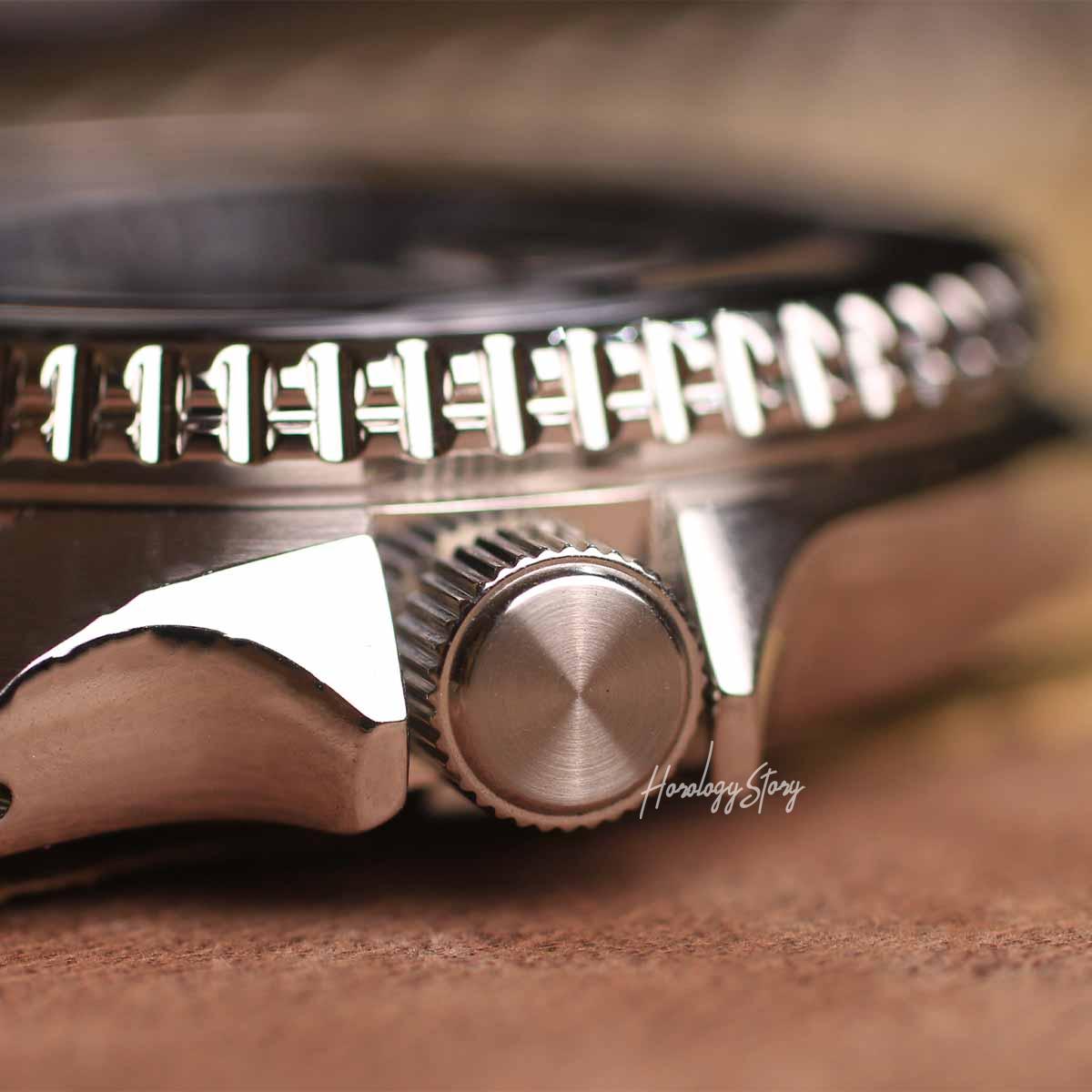 Seiko 5 Sports GMT Seiko SSK003K1 Batman - Horology Story Youtube Store