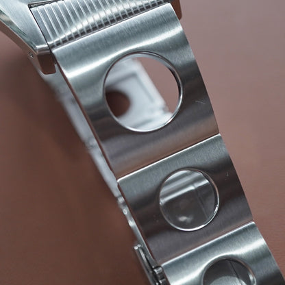 Ichnos Costerio Tobacco On Bracelet & Leather Strap