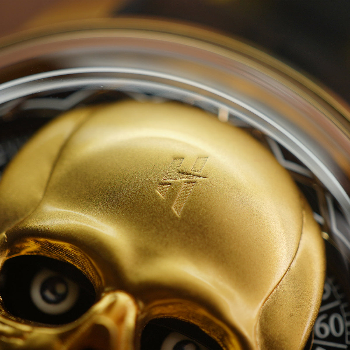LUCKY HARVEY Skull Automatic Yellow Gold - Horology Story Youtube Store