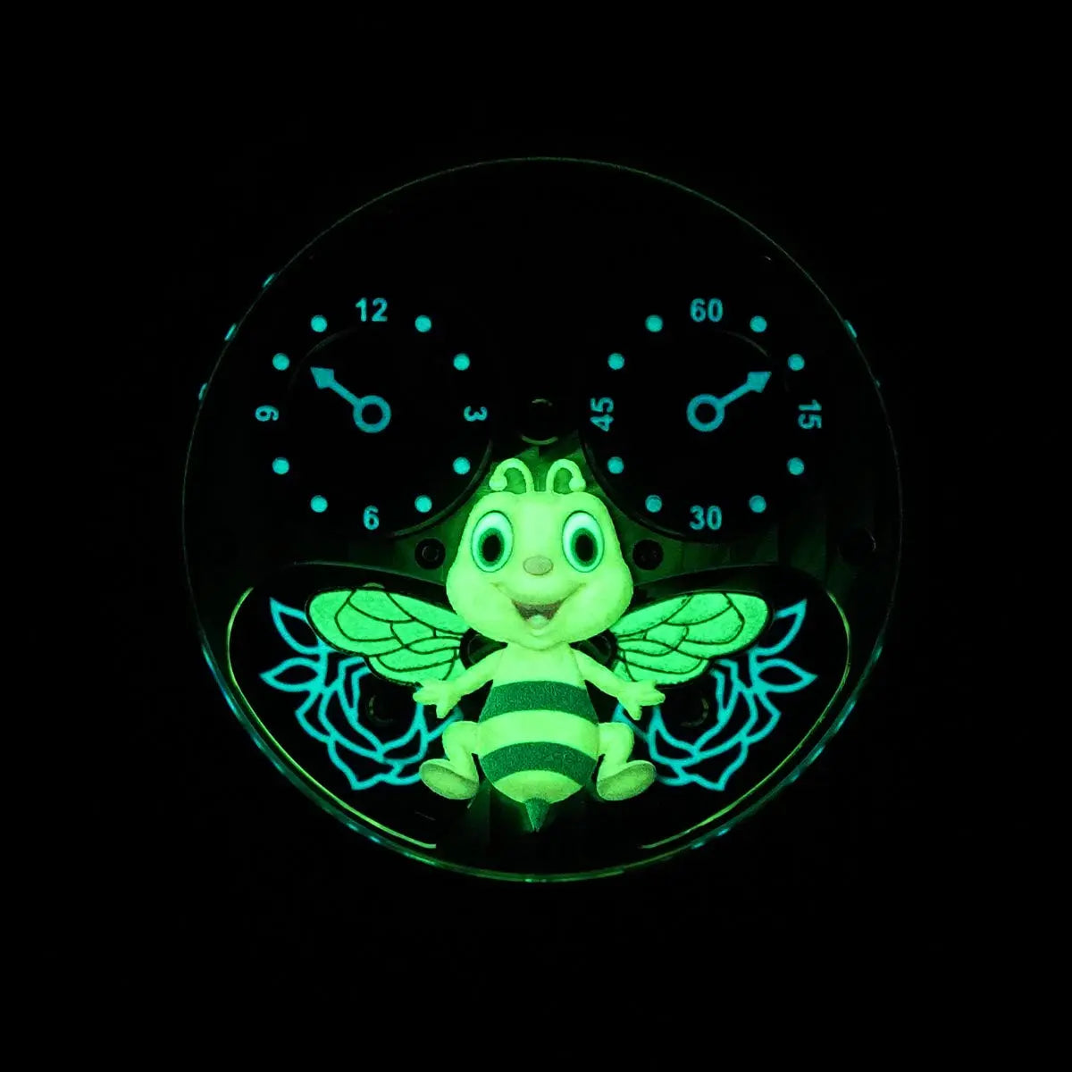 LUCKY HARVEY Silver Flying Bee Automatic - Horology Story Youtube Store