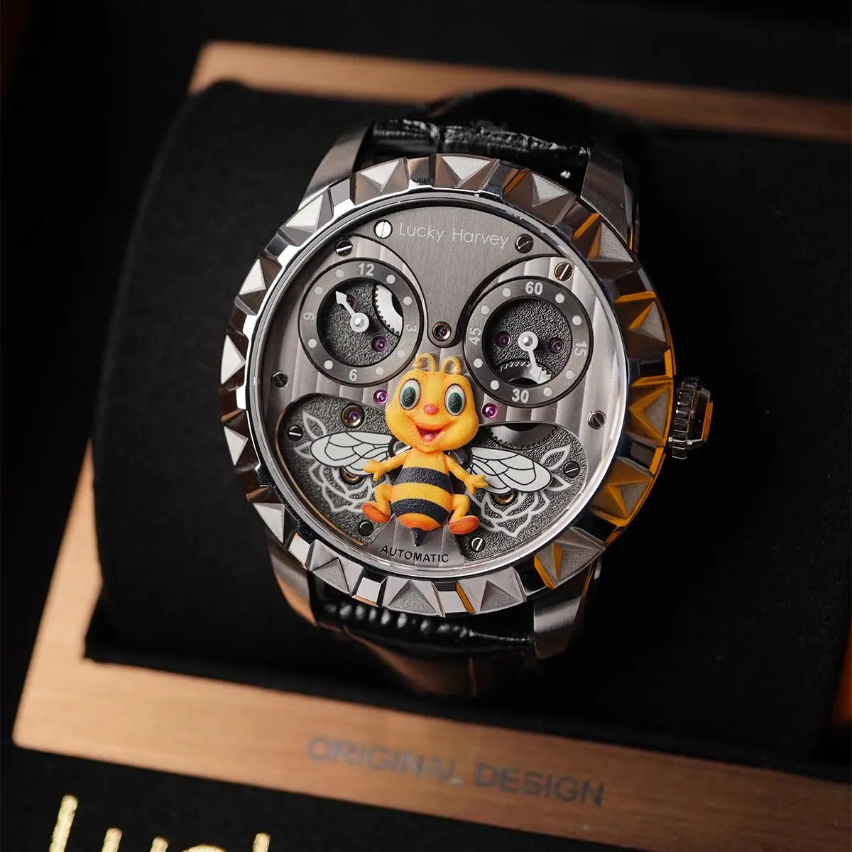 LUCKY HARVEY Silver Flying Bee Automatic - Horology Story Youtube Store