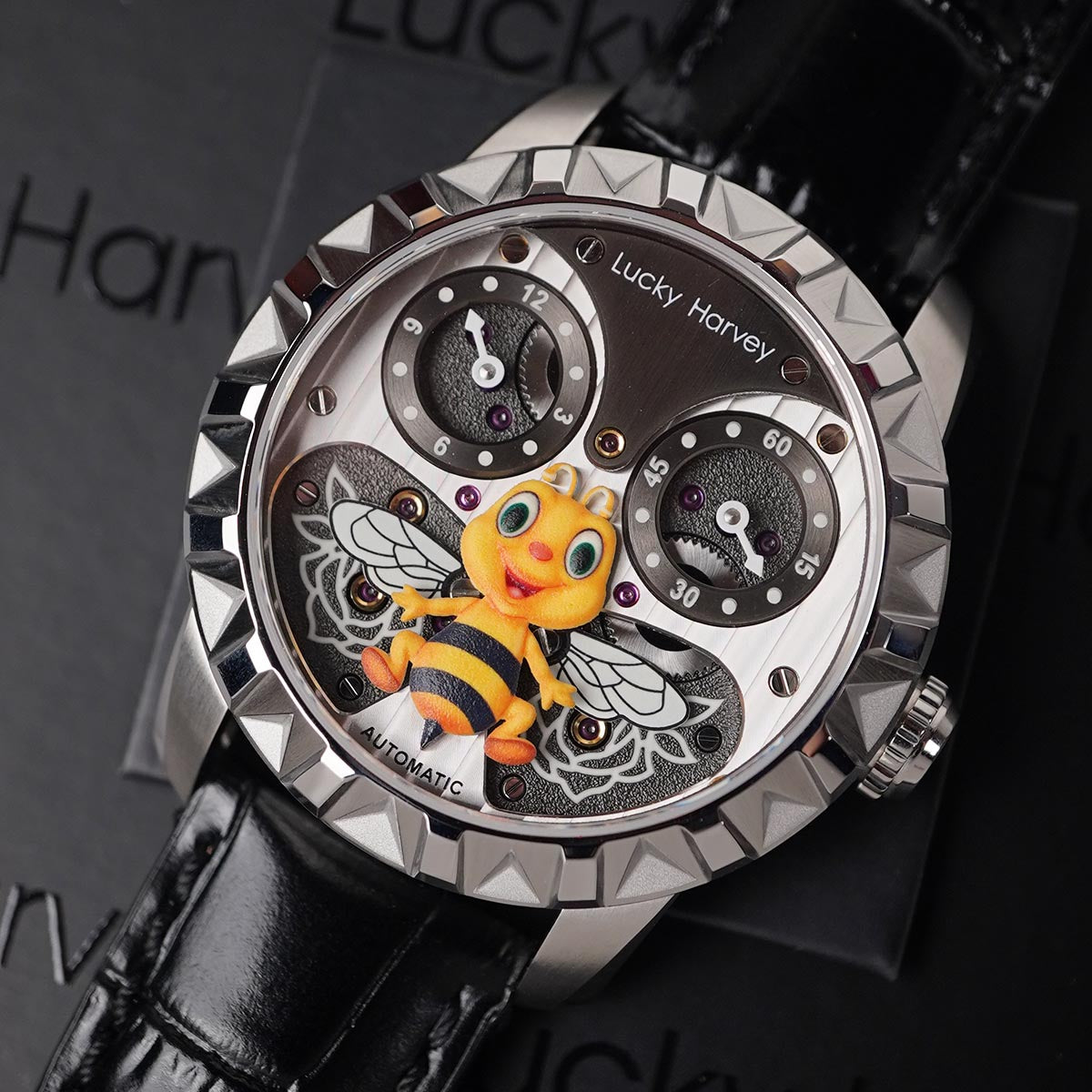 LUCKY HARVEY Silver Flying Bee Automatic - Horology Story Youtube Store
