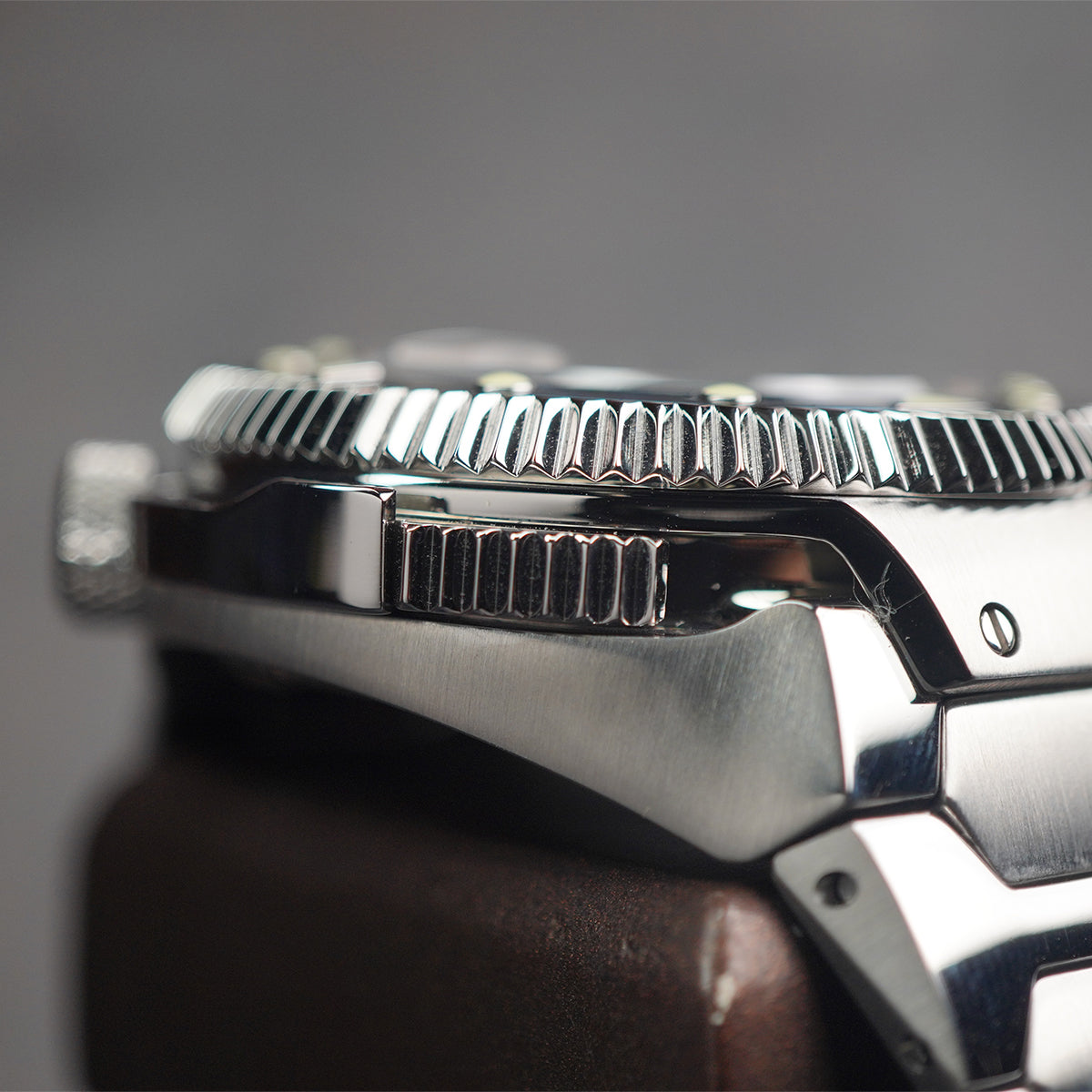 Atlantean II N003-07 Green Sand Blast Dial