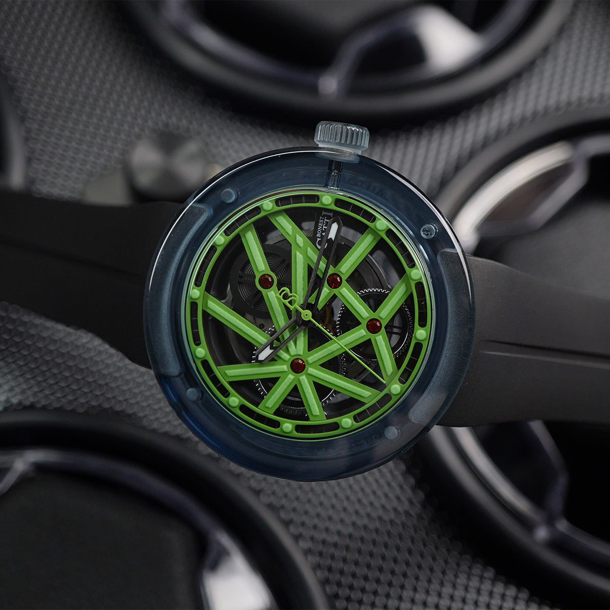 Bonest Gatti Metaverse BG7702 Barrel shaped Case