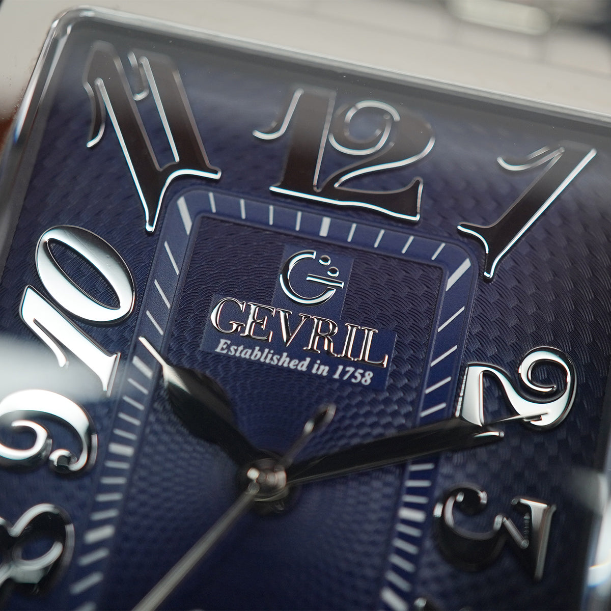 Gevril 15003B Avenue of Americas Automatic